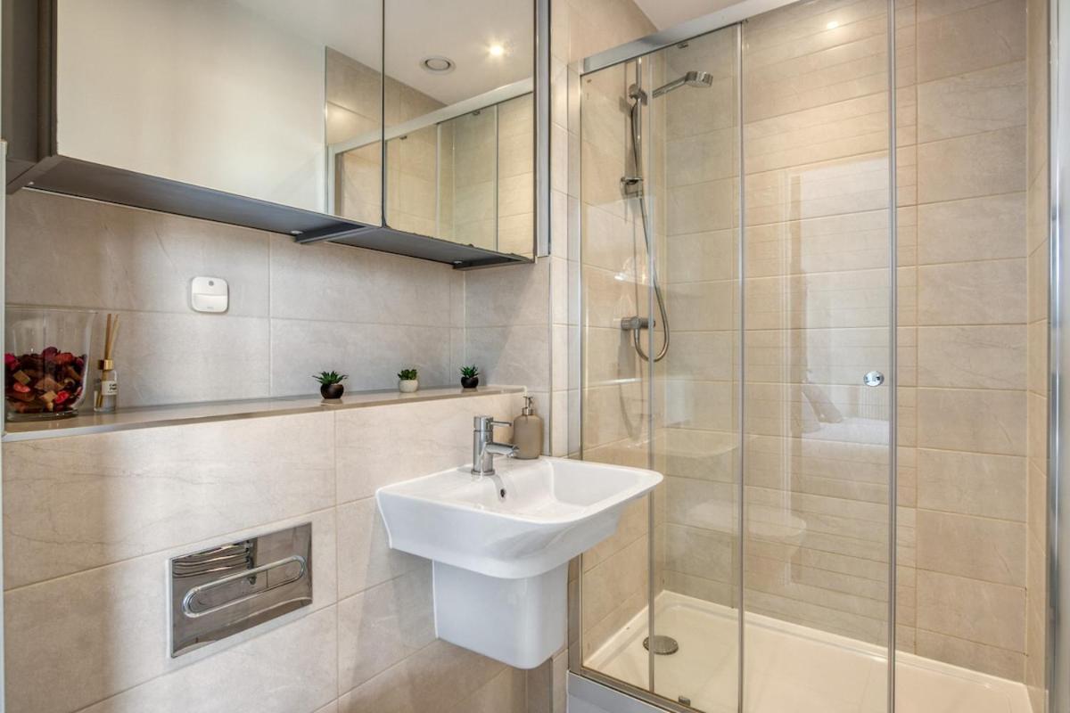 Modern Charming 2 Bed Flat With Amazing Views Appartement Londres