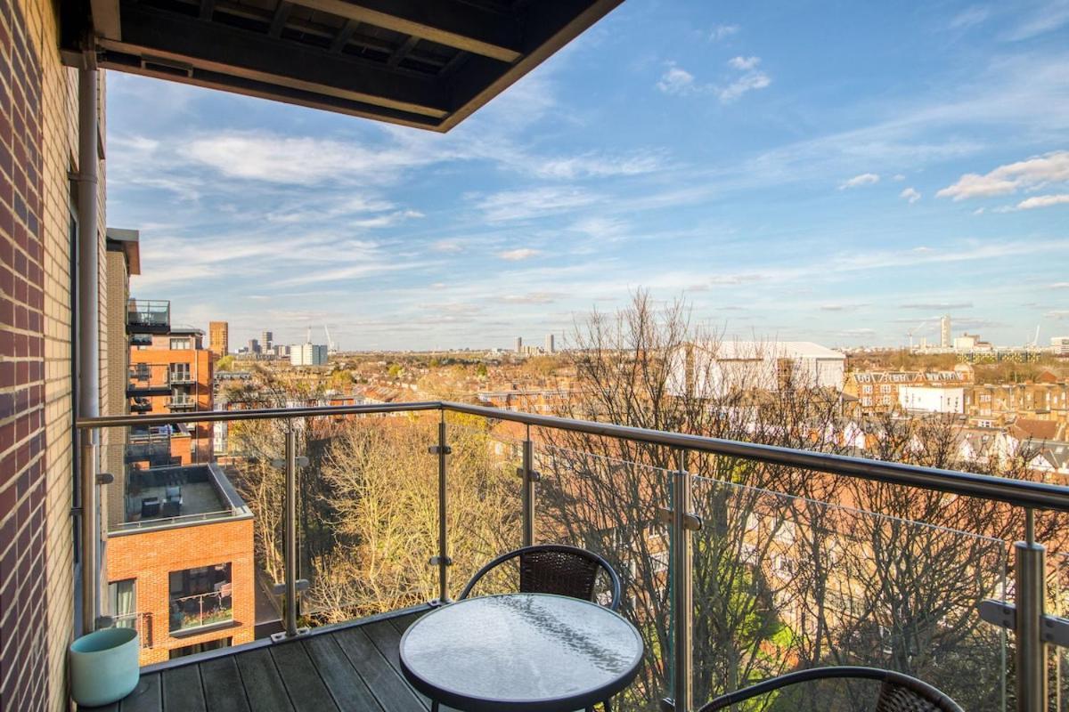 Modern Charming 2 Bed Flat With Amazing Views Appartement