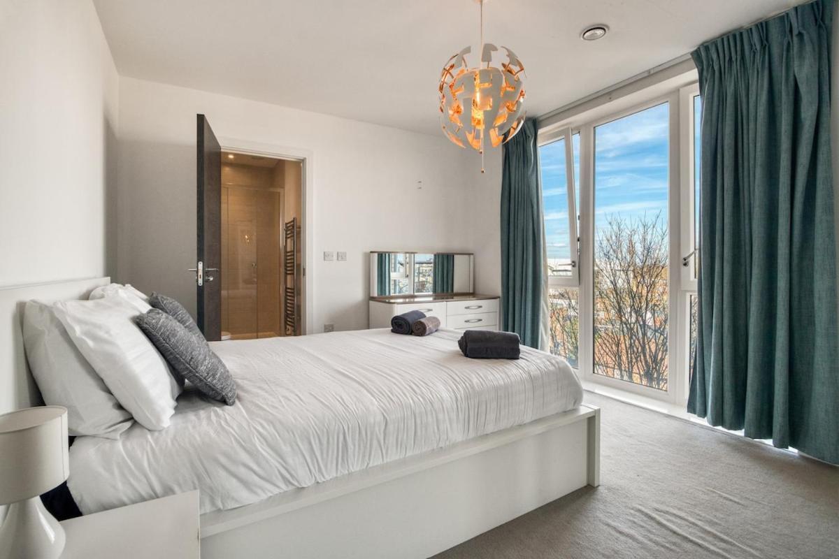 Appartement Modern Charming 2 Bed Flat With Amazing Views *